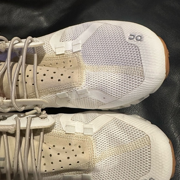 Women’s running shoes - Picture 9 of 9